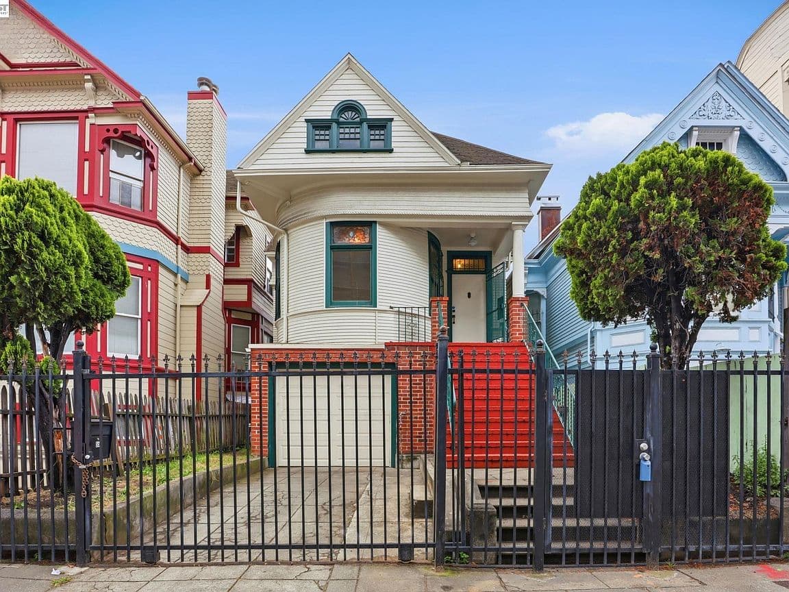 Primary listing photo