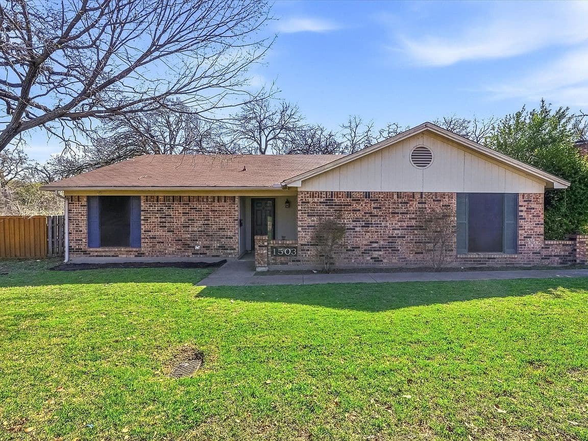 Primary listing photo