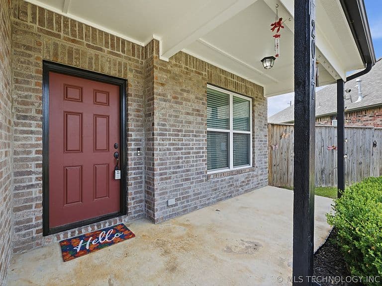 Listing photo 4