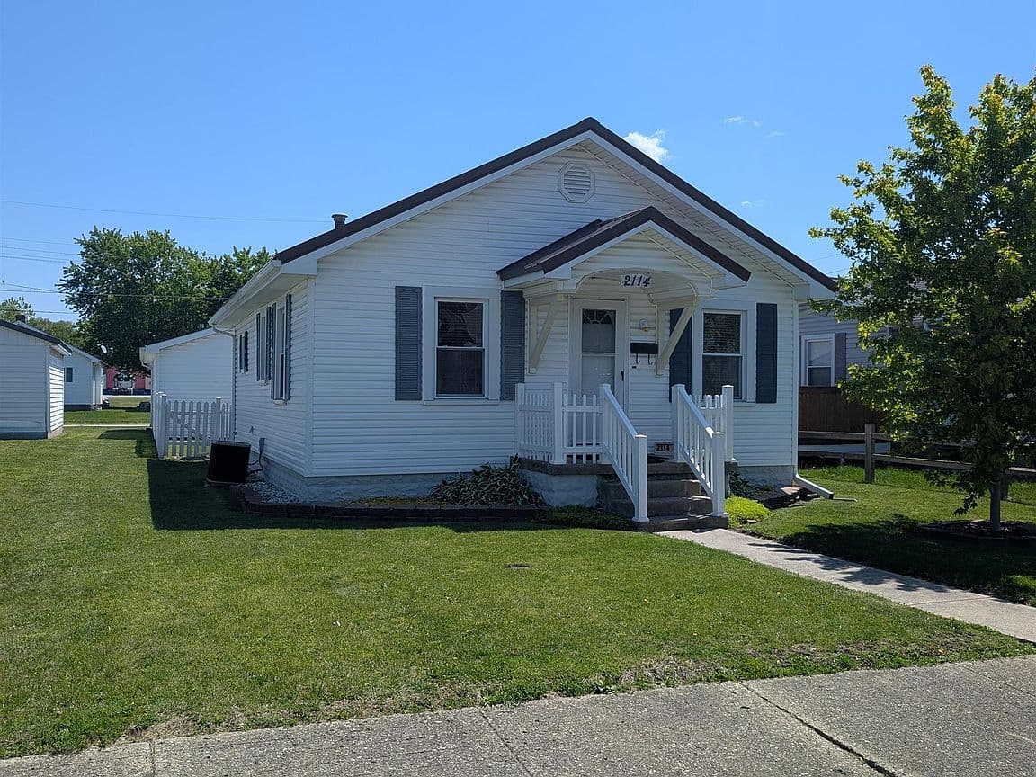 Primary listing photo