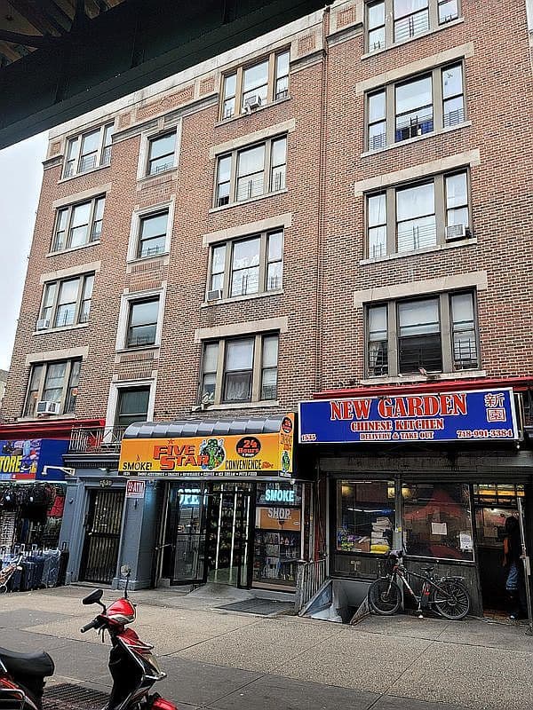 Primary listing photo