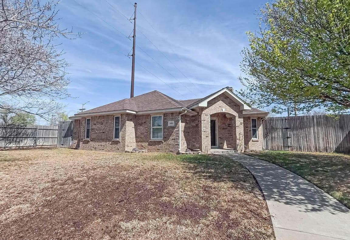 Primary listing photo