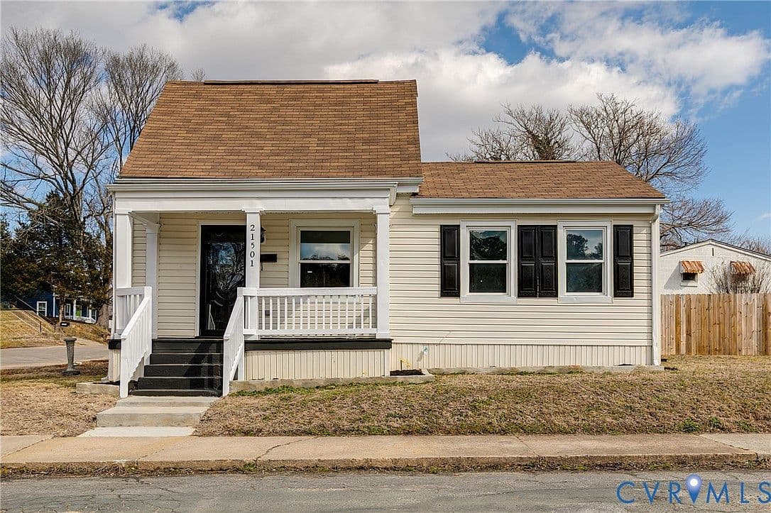 Primary listing photo