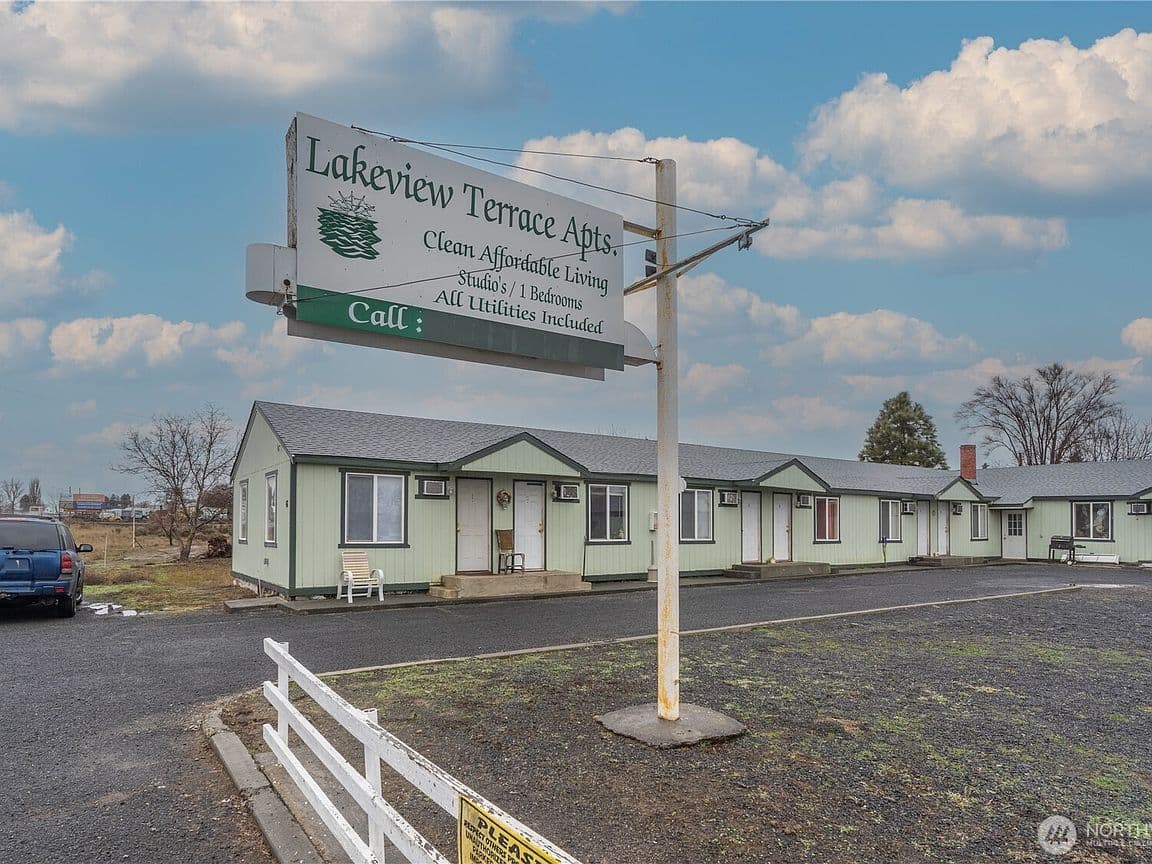 Primary listing photo