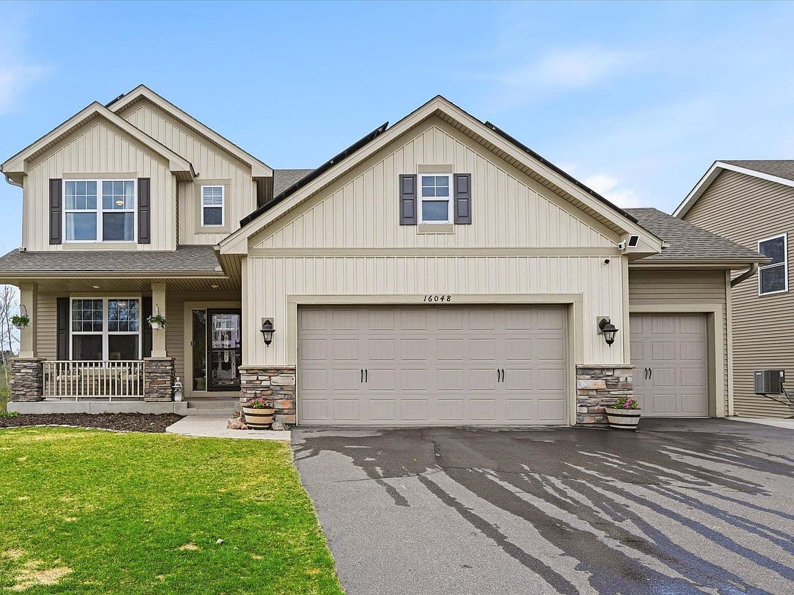 Primary listing photo