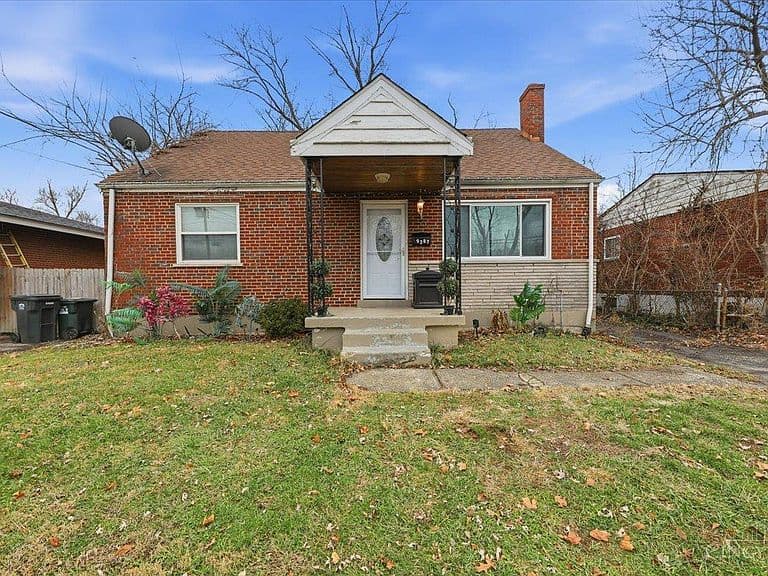 Listing photo 3