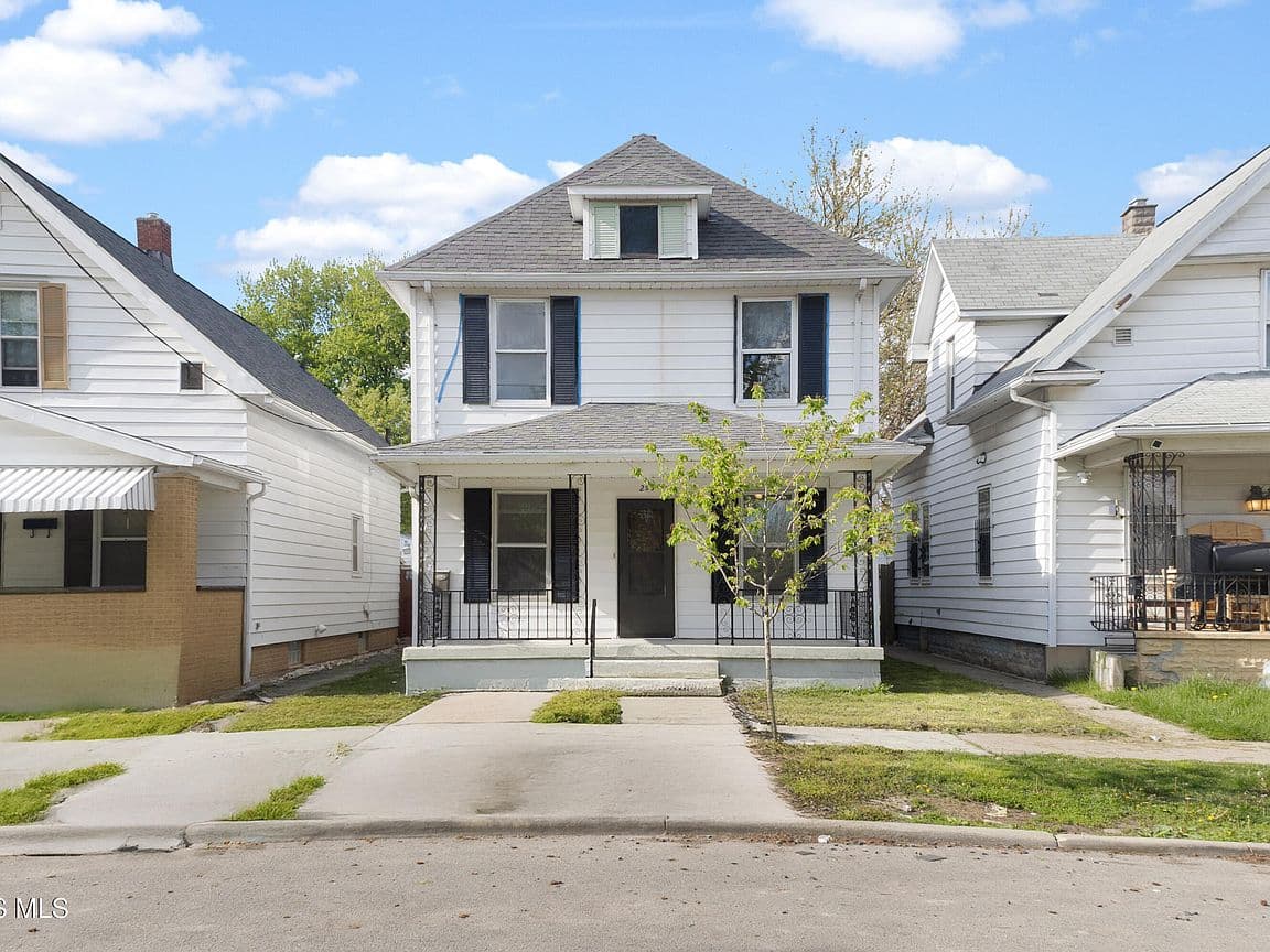 Primary listing photo