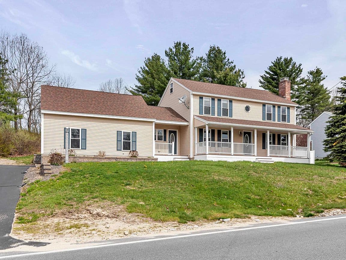 Primary listing photo