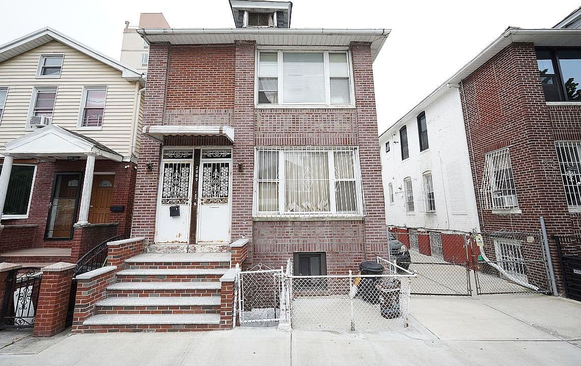 Primary listing photo