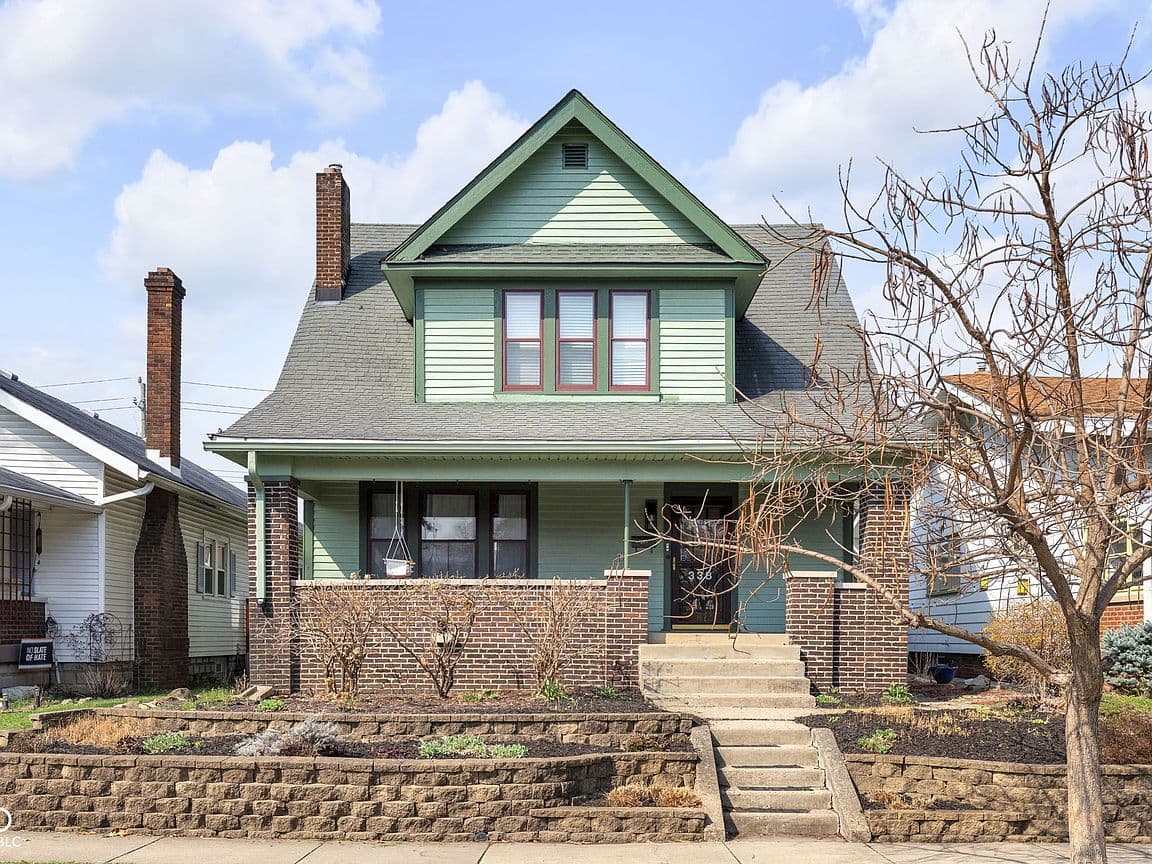 Primary listing photo