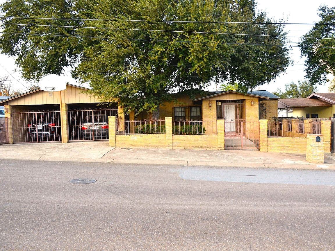 Primary listing photo