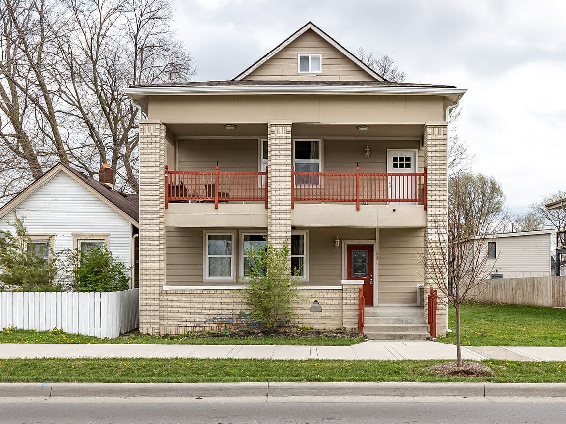 Primary listing photo