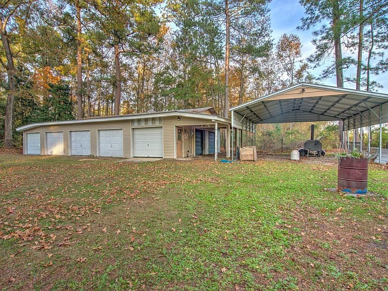 Listing photo 5