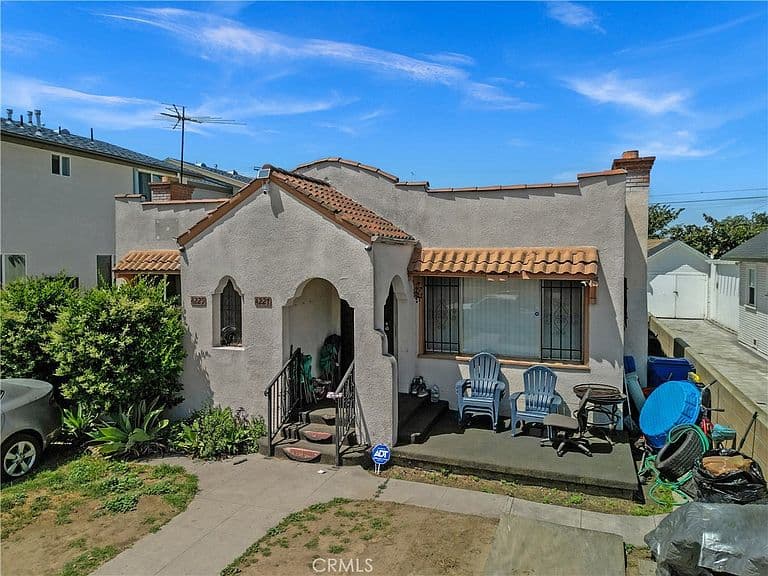 Listing photo 5