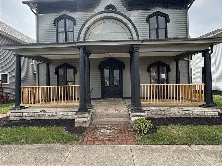 Listing photo