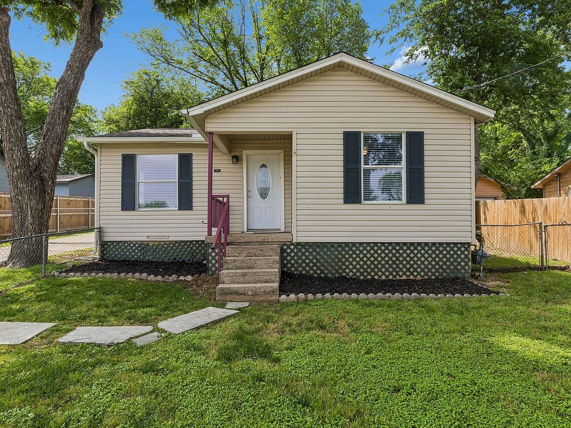 Primary listing photo