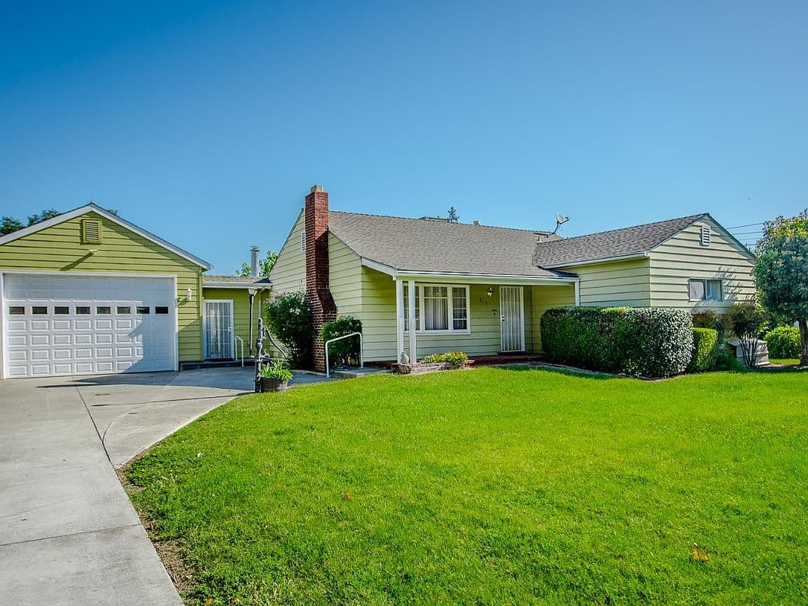 Primary listing photo