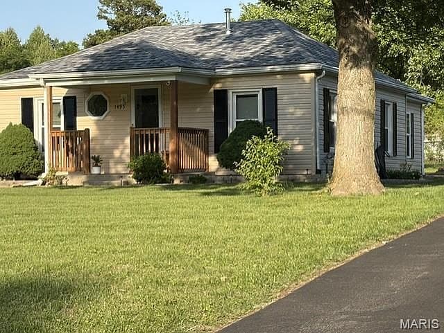Listing photo 2