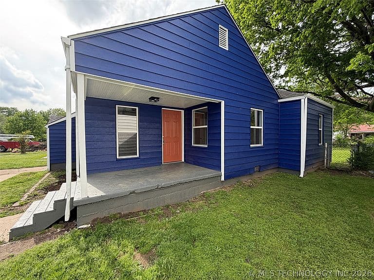 Listing photo 4
