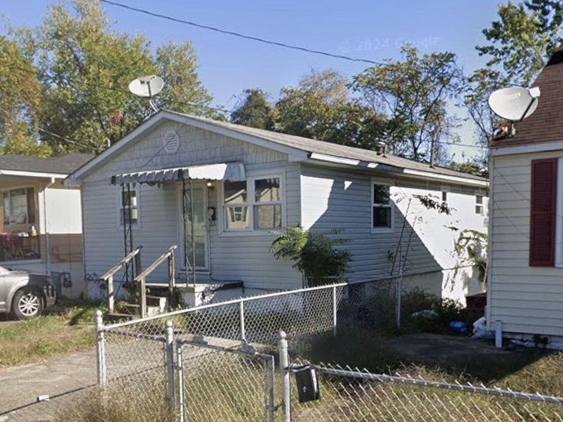 Primary listing photo