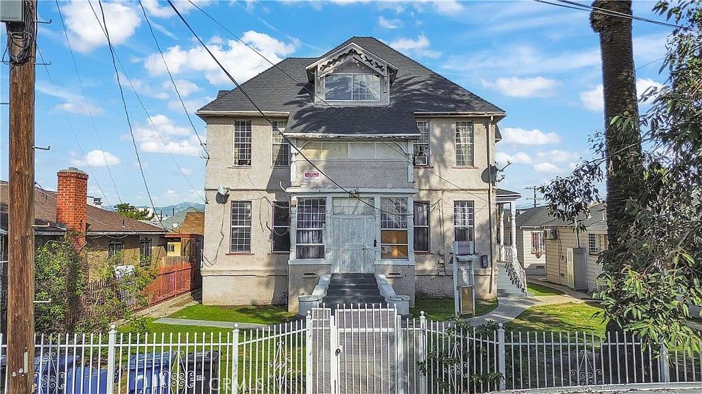 Primary listing photo