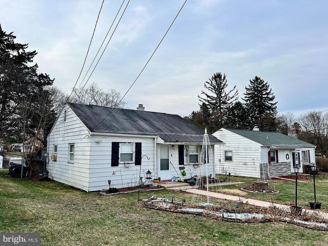 Primary listing photo