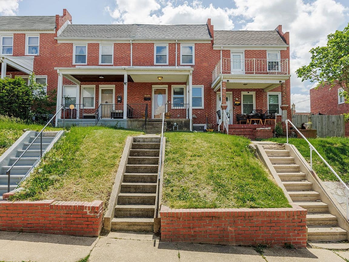 Primary listing photo