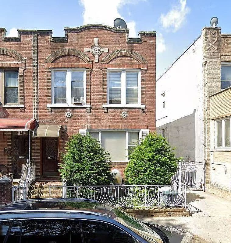 Primary listing photo