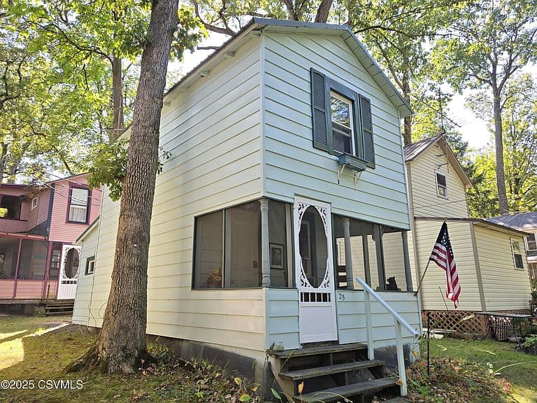 Listing photo 3