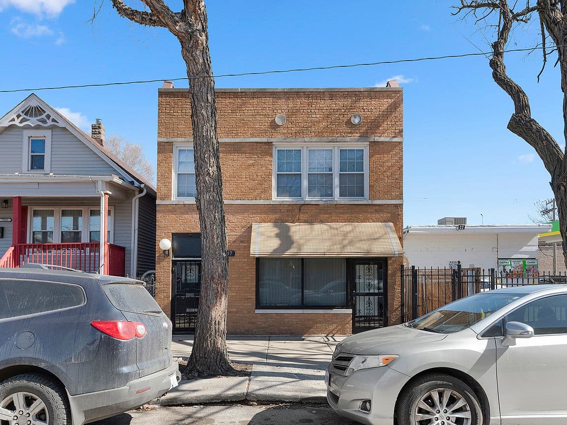 Primary listing photo