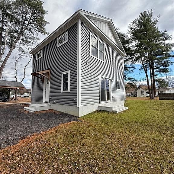 Listing photo 3