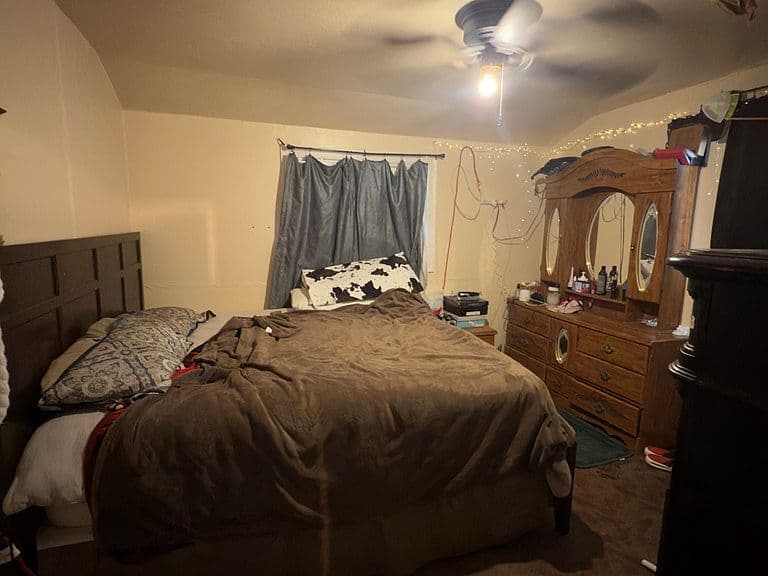 Listing photo 5