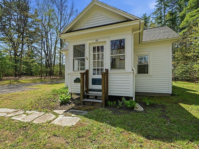 Listing photo 5