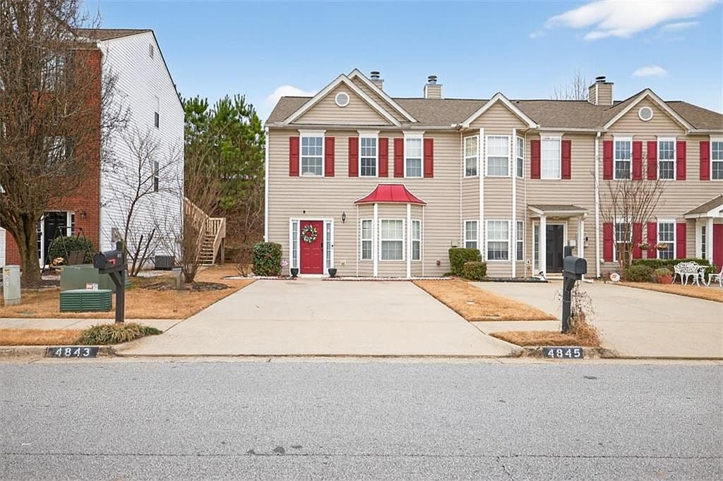 Primary listing photo