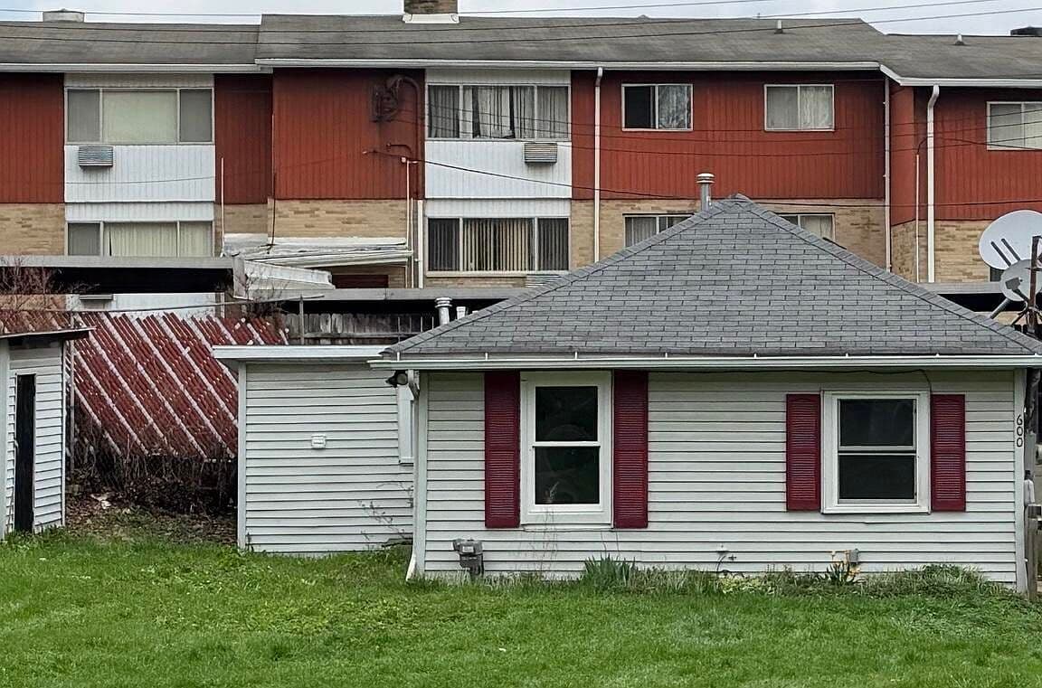 Primary listing photo