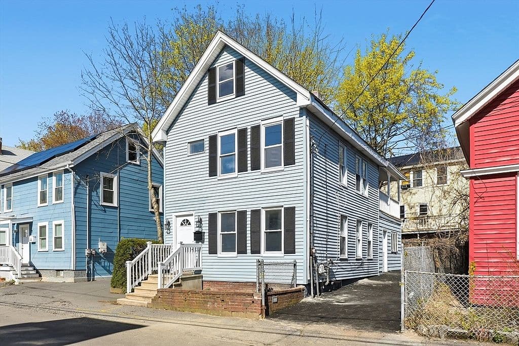 Primary listing photo
