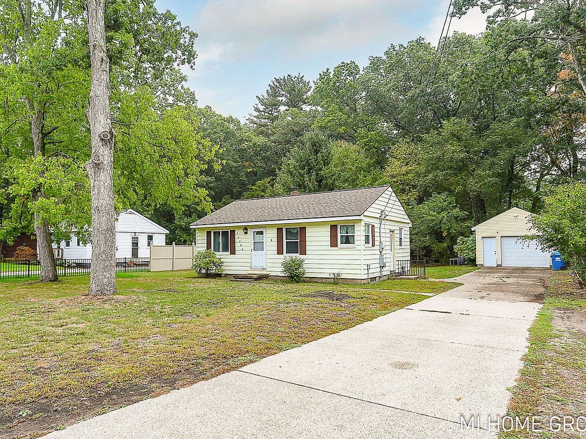 Primary listing photo