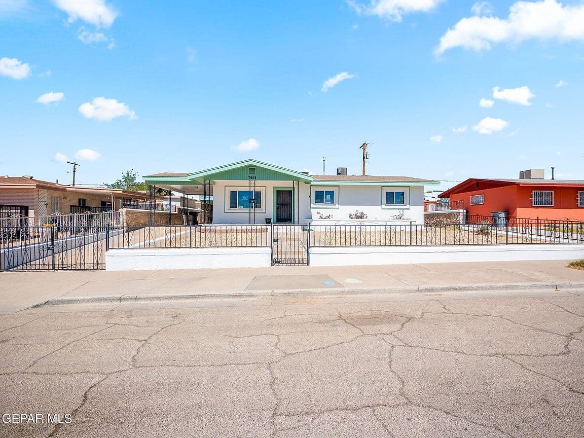 Primary listing photo