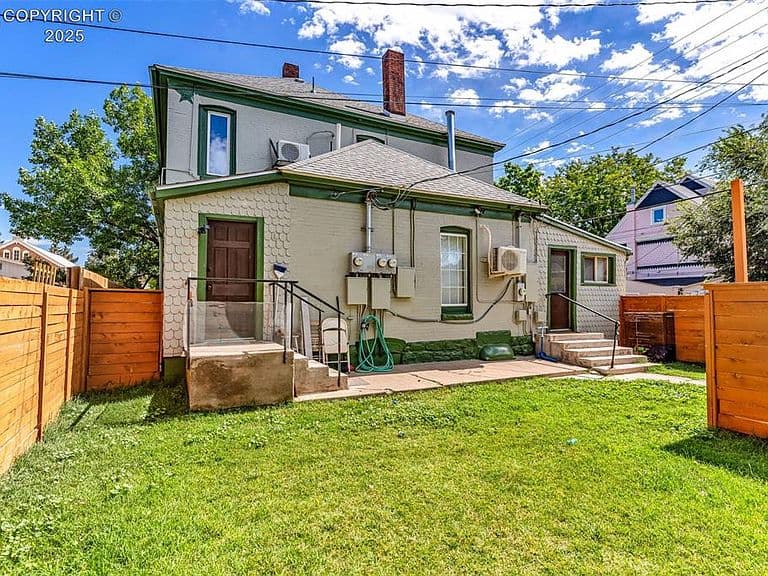 Listing photo 4