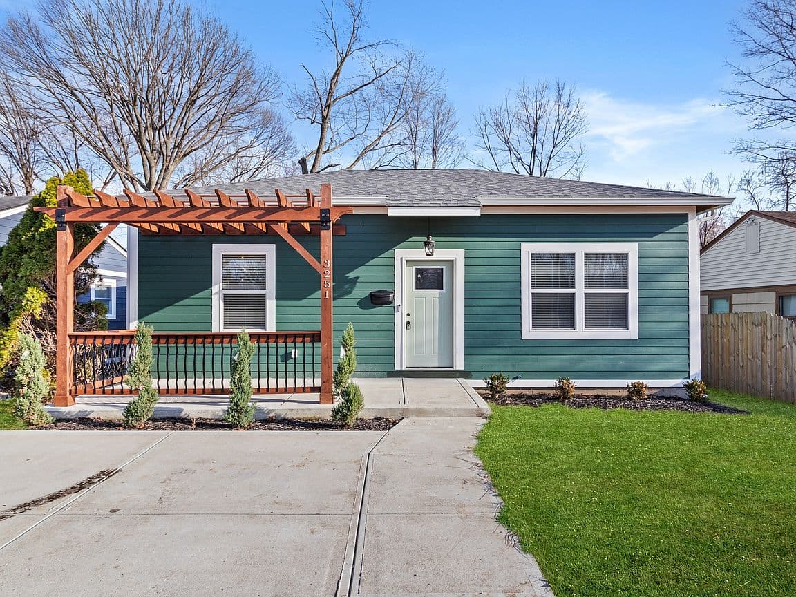 Primary listing photo