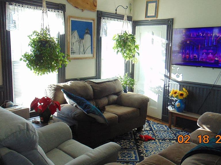 Listing photo 4