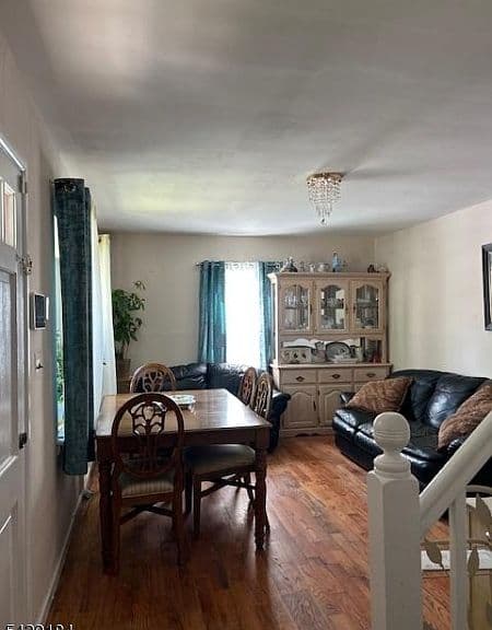 Listing photo 5