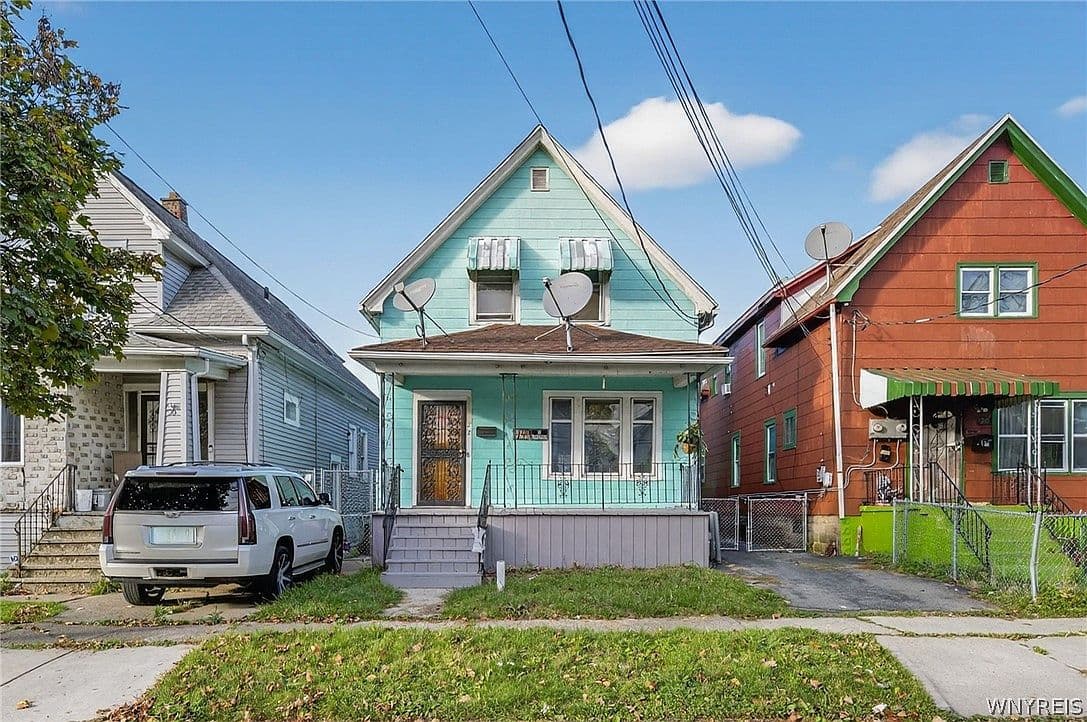 Primary listing photo