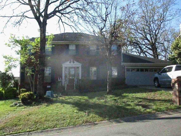 Listing photo