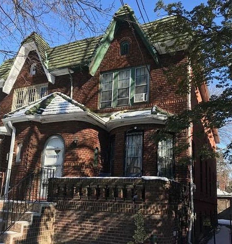 Primary listing photo