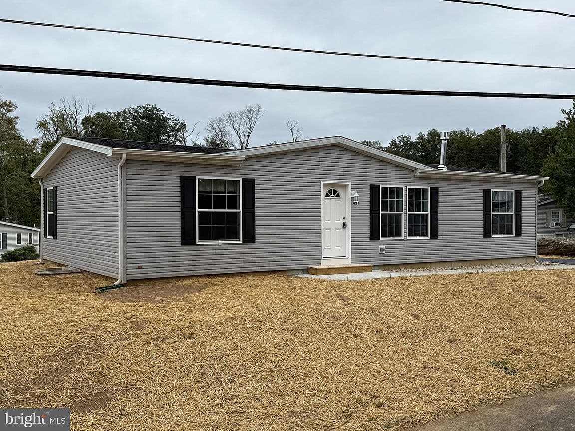 Primary listing photo