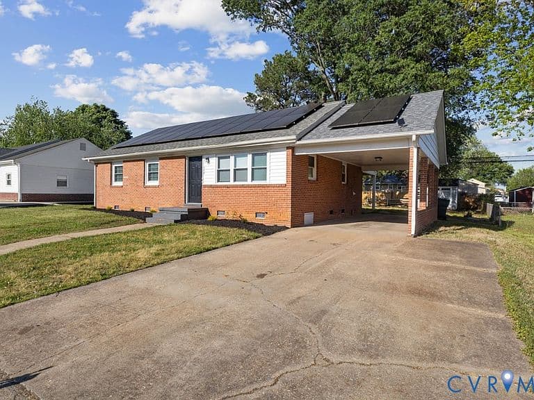 Listing photo 5