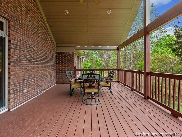 Listing photo 5