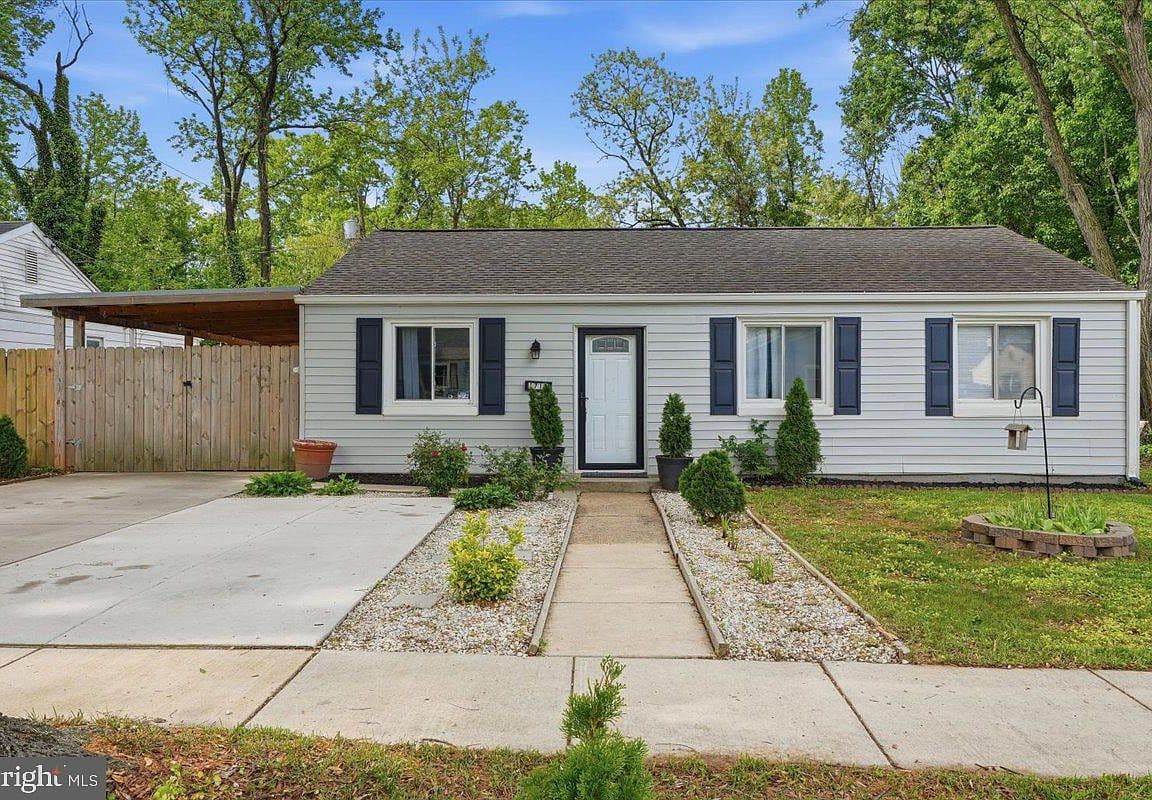 Primary listing photo