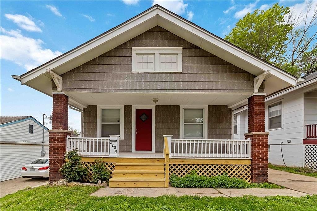 Primary listing photo